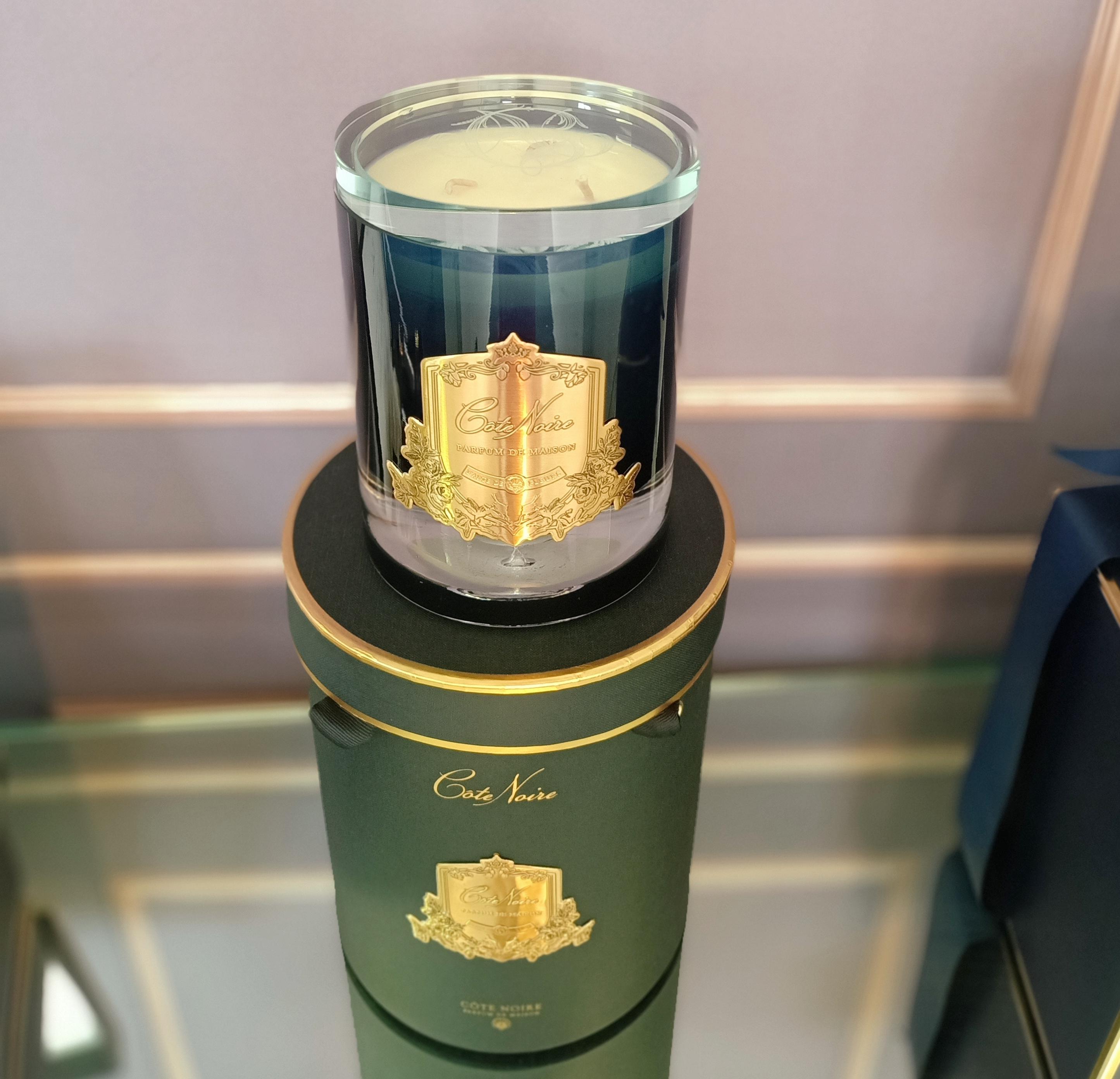 Аромасвеча "Коньяк и табак" 2500гр золото Cote Noire